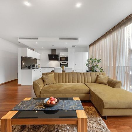 Revon Business Apartment 50 Dunajska Братислава Екстериор снимка